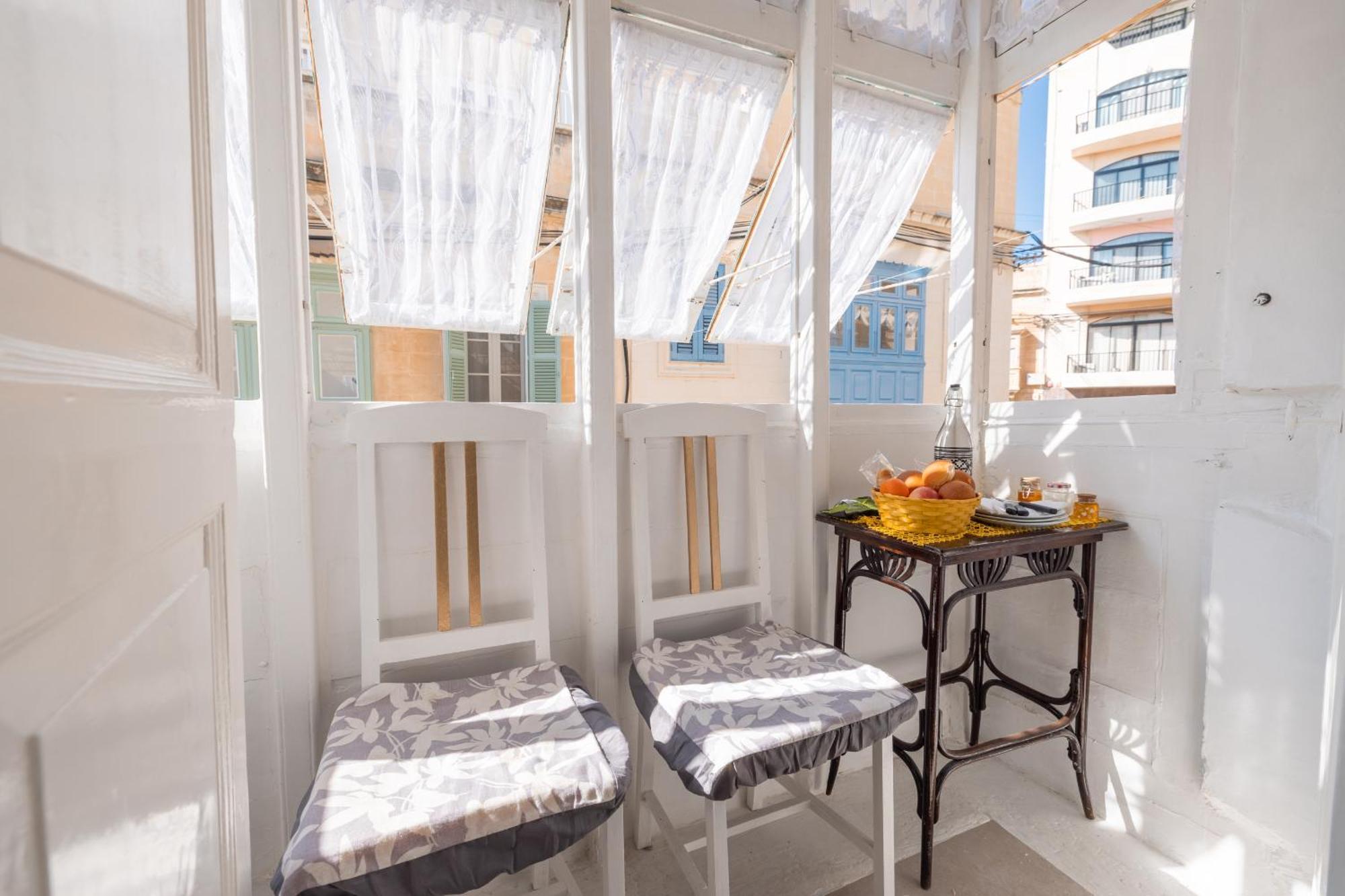 Encanto Townhouse Слима Экстерьер фото